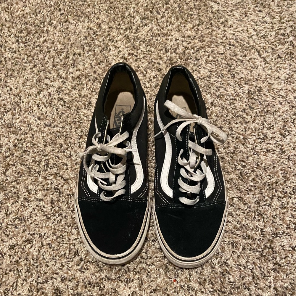 VANS OLD SKOOL Shoe | Size: 10.5 M/12 W